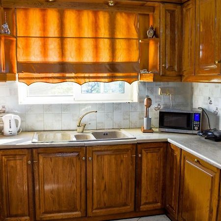 Anemos Holidays House Kypseli Bagian luar foto
